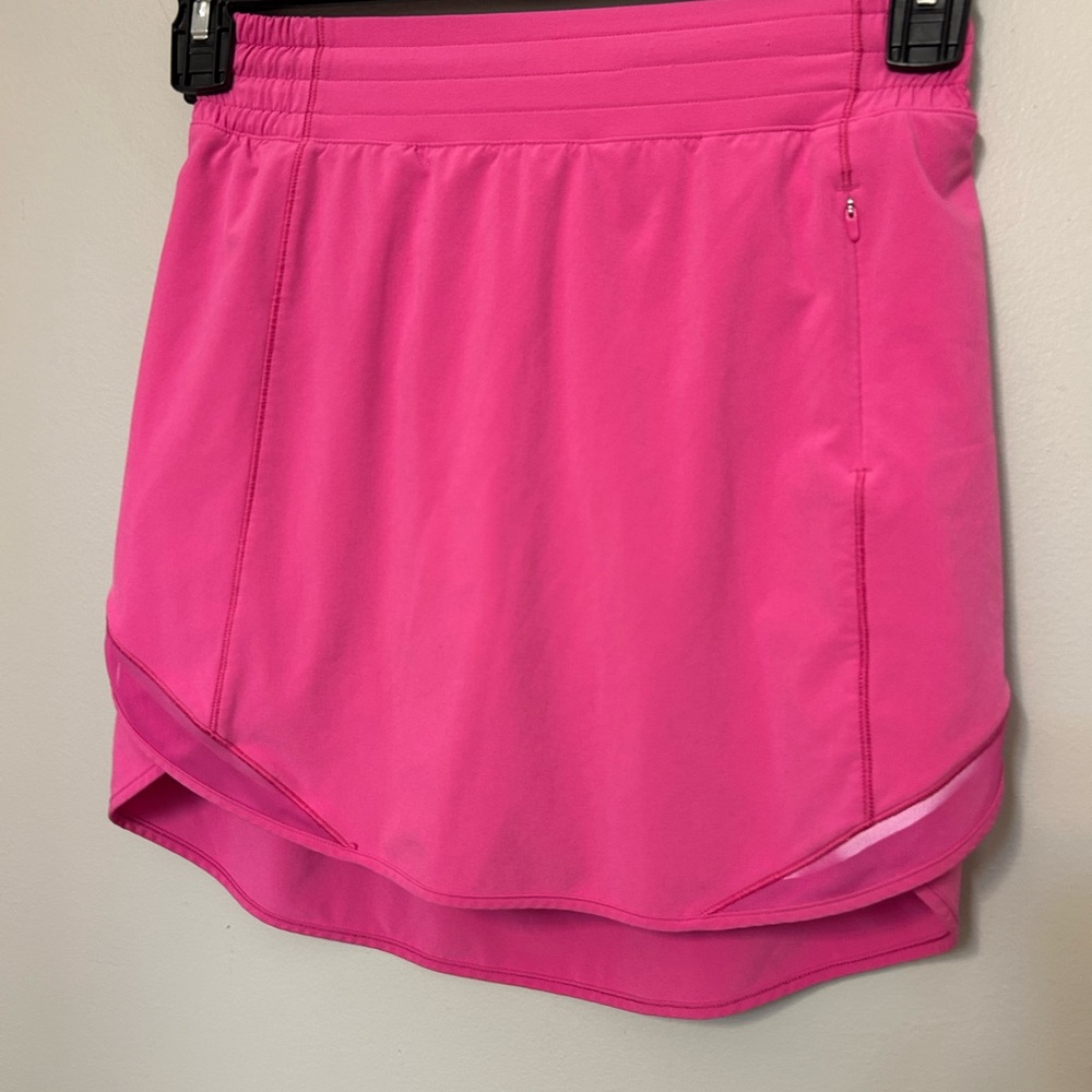 Lululemon Hotty Hot High-Rise Skirt Women’s Sz 4 Shorts Lining Zip Pocket Skort